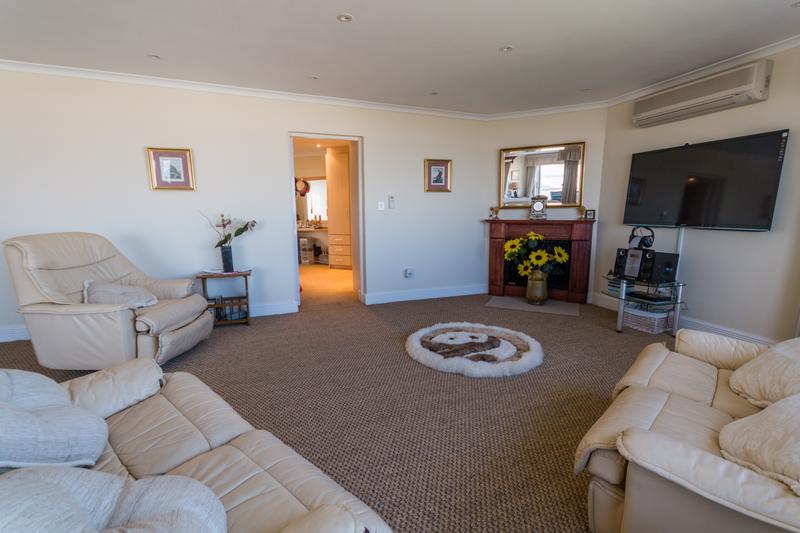 2 Bedroom Property for Sale in Van Riebeeckstrand Western Cape